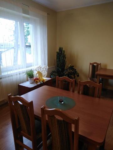Aparthotel Pod Kogucikiem Krzyzanowice Esterno foto