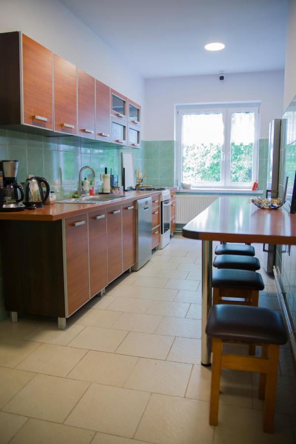 Aparthotel Pod Kogucikiem Krzyzanowice Esterno foto