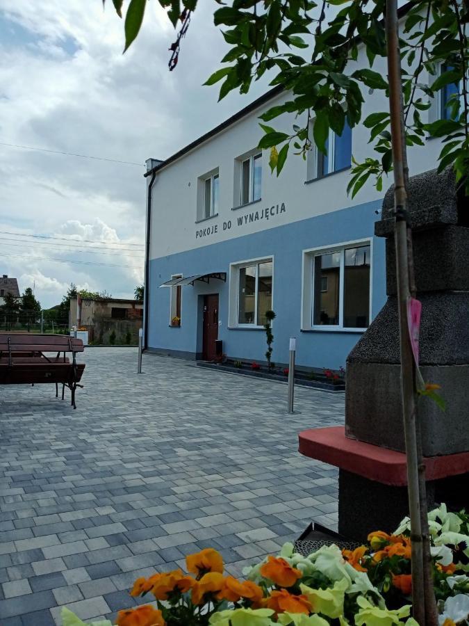 Aparthotel Pod Kogucikiem Krzyzanowice Esterno foto