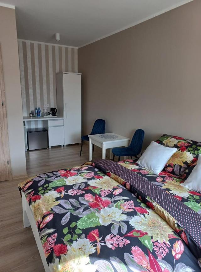 Aparthotel Pod Kogucikiem Krzyzanowice Esterno foto